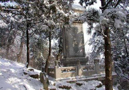 西山晴雪